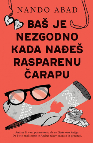 Baš je nezgodno kada nađeš rasparenu čarapu