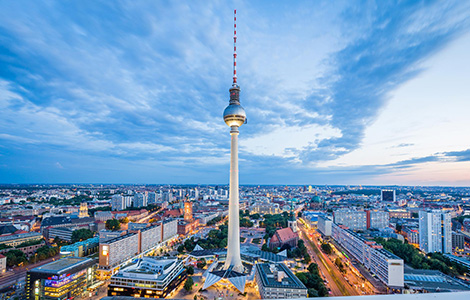 laguna i putnik vode vas u pariz i berlin laguna knjige